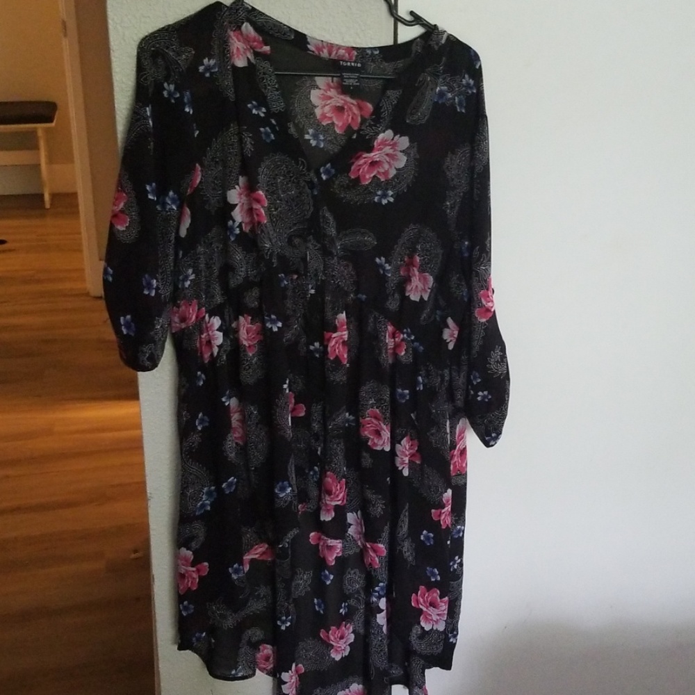 Floral hi low button up shirt *Final price*